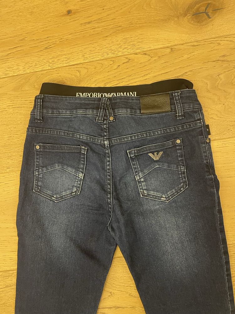 Armanii jeans roz 164