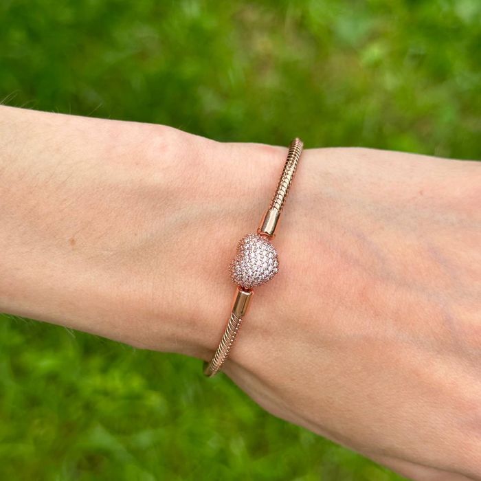Срібний браслет "Сяюче серце" Pandora(Пандора) з покриттям 14K золотом