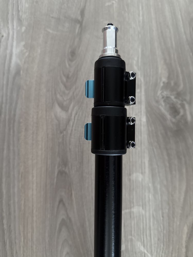 WALIMEX Braço Girafa Extensivel Iluminação