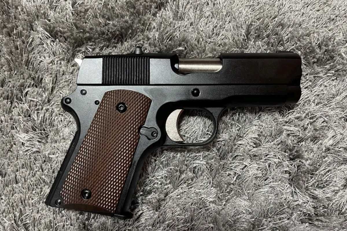 Pistola 4.5 de bbs