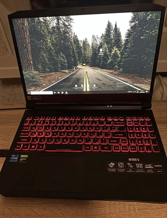 Ноутбук Асер продам