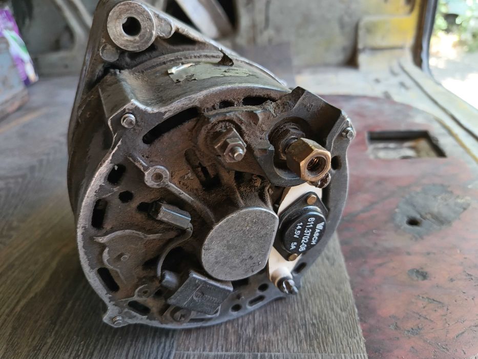 Генератор 12В VW transporter t3