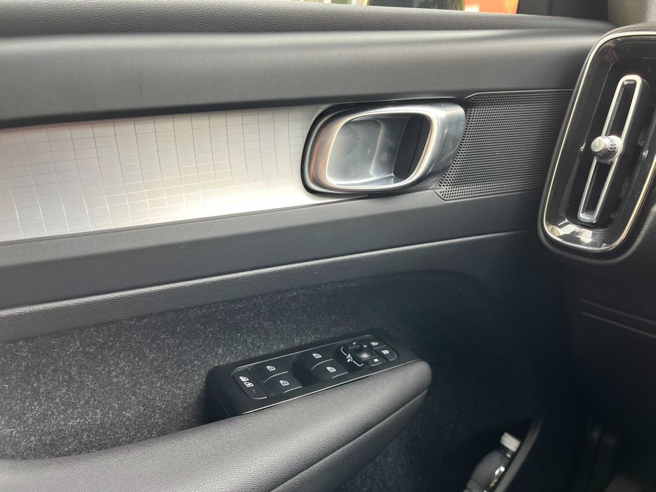 Volvo XC40 T3 Geartronic 1.5 163 cv  2021