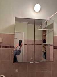 Szafka łazienkowa zamykana do łazienki z lustrem