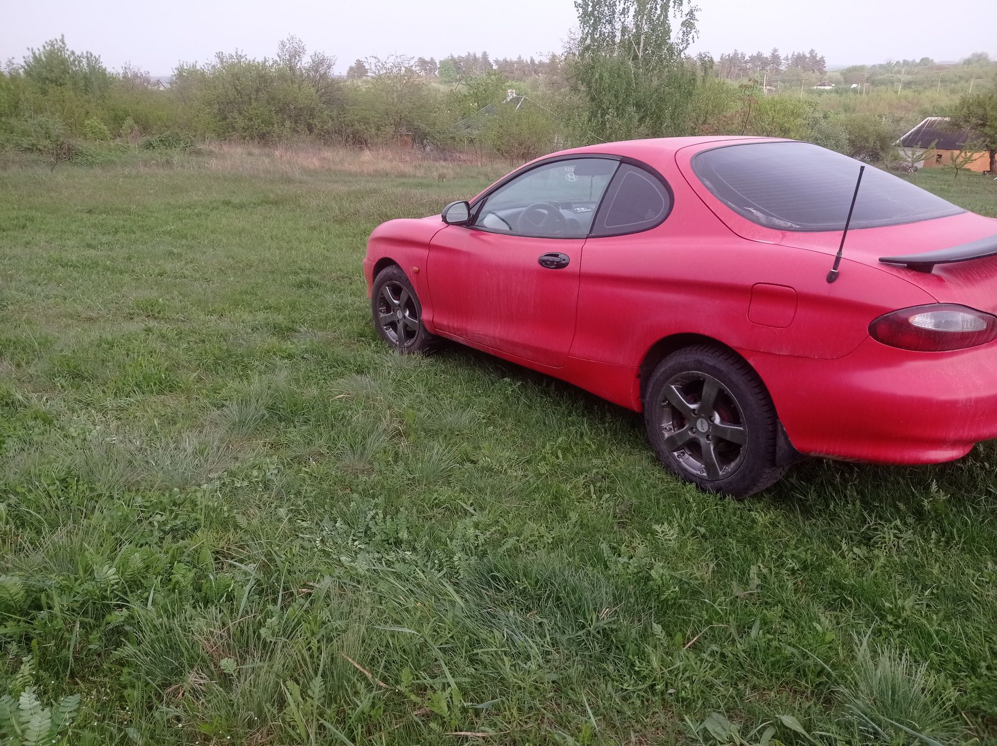 Hyundai coupe 1998г