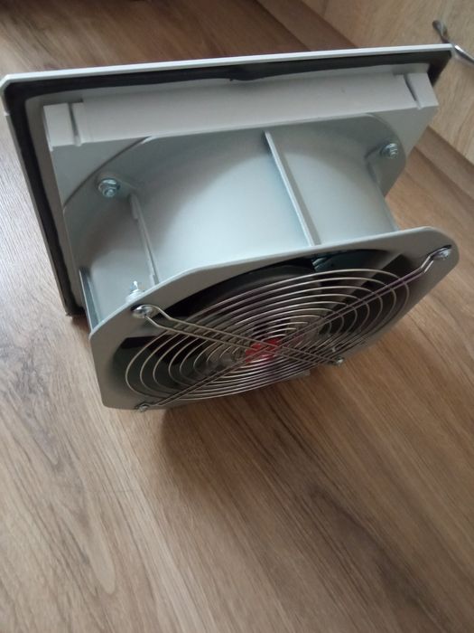 Вентилятор щитовий