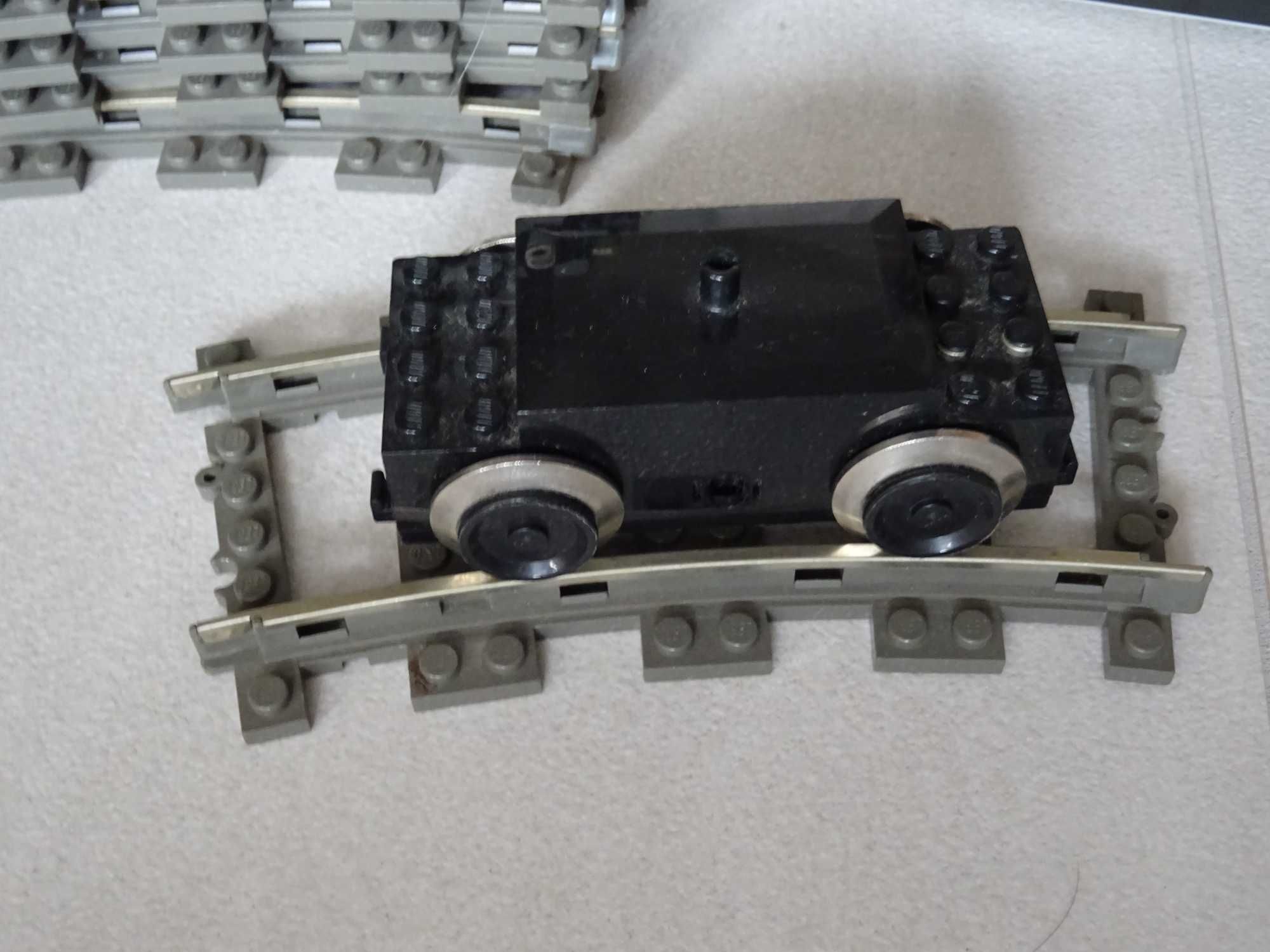 Tory, motor pociągu, zasilacz, sterownik Lego 9V