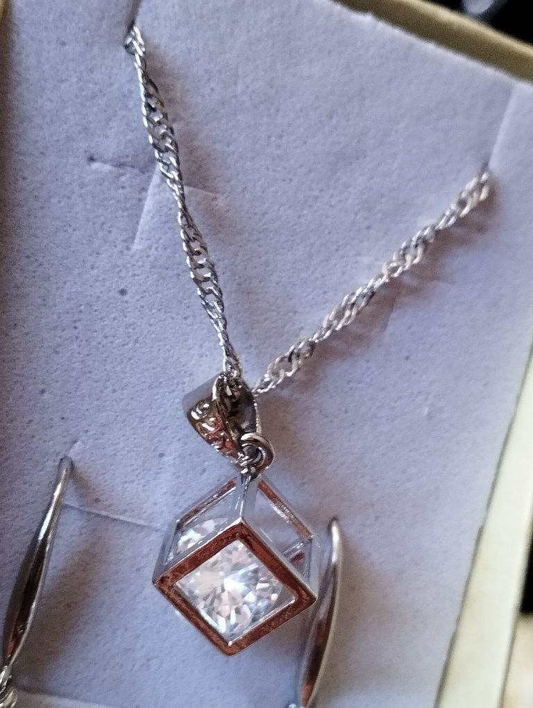 Conjunto de prata quadradinho