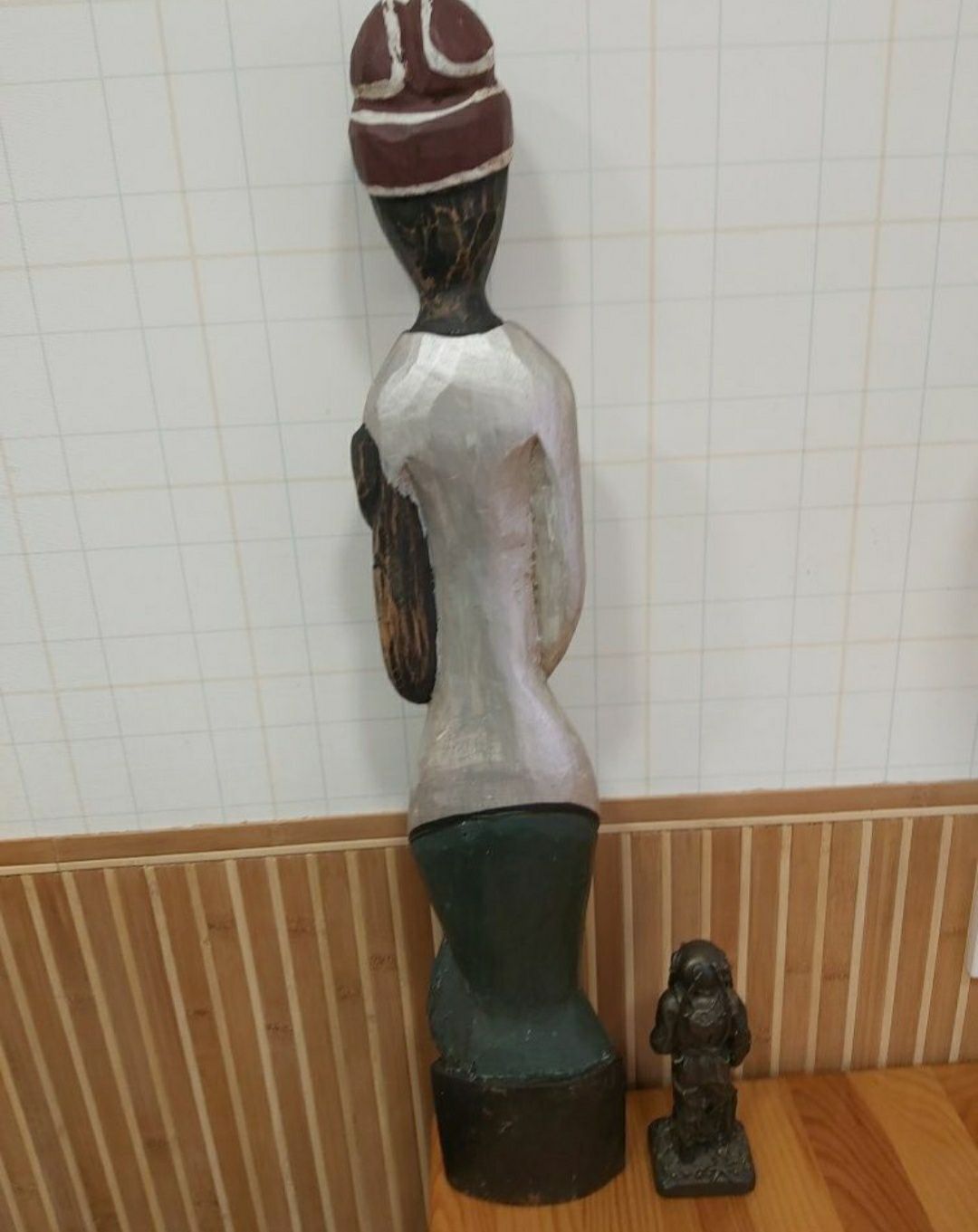 статуэтка деревянная африканская женщина