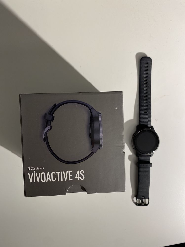 Garmin vivoactive 4s