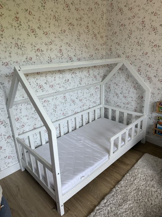 Lóżeczko domek 80x160 + materac