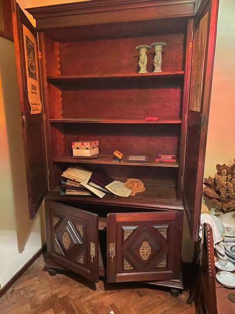 Armário de biblioteca