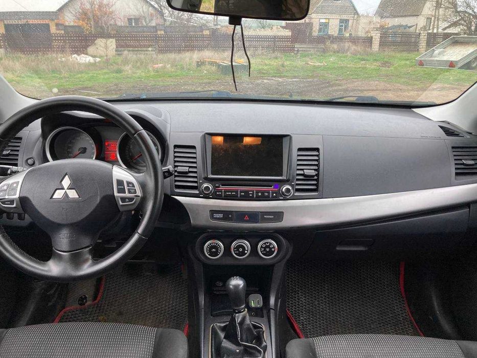 Продам LANCER X 2008