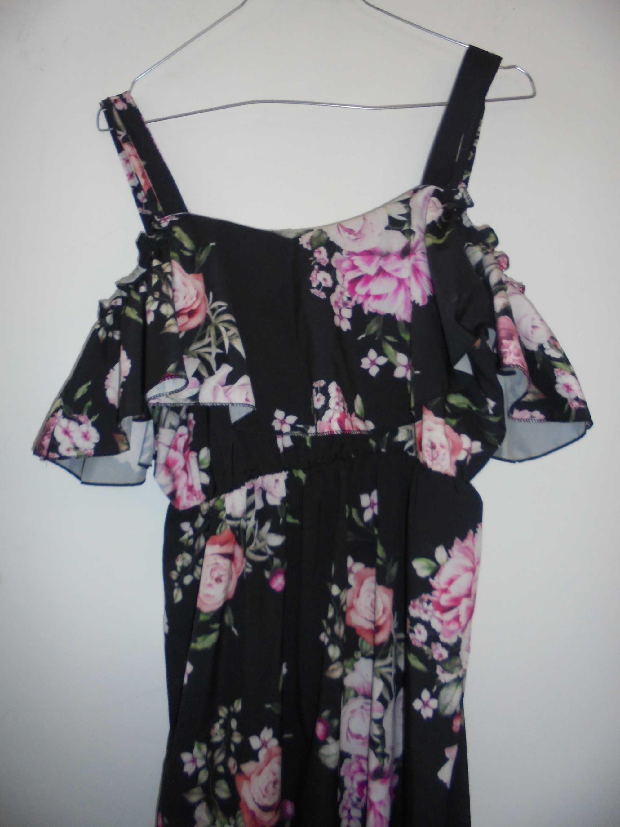 vestido de senhora muito florido