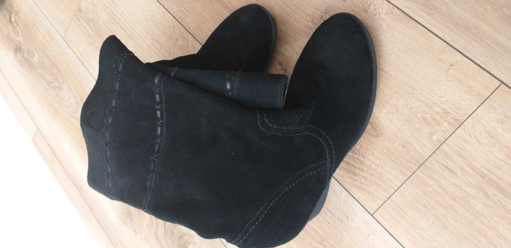 Kozaki,zamsz,czarne,koturn,rozmiar 39