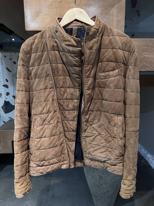 Zamszowa kurtka Massimo Dutti Jesień 2024