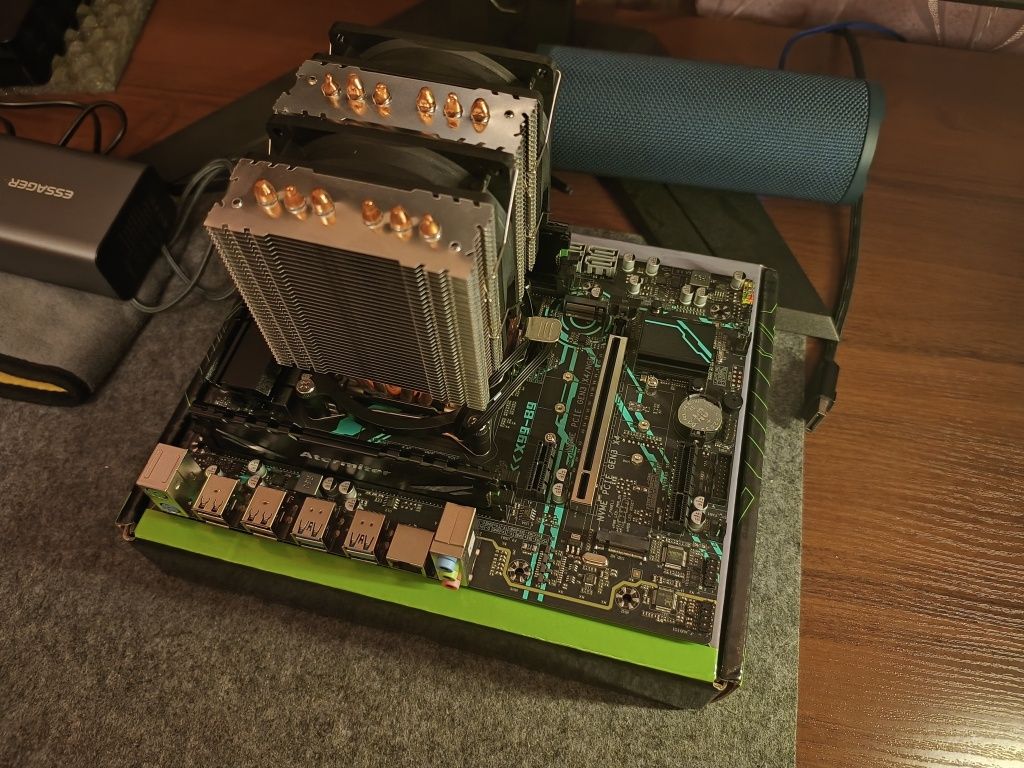Machinist B9 х99 / 2011-3 2680v4 / DDR4 32gb 3200мгц