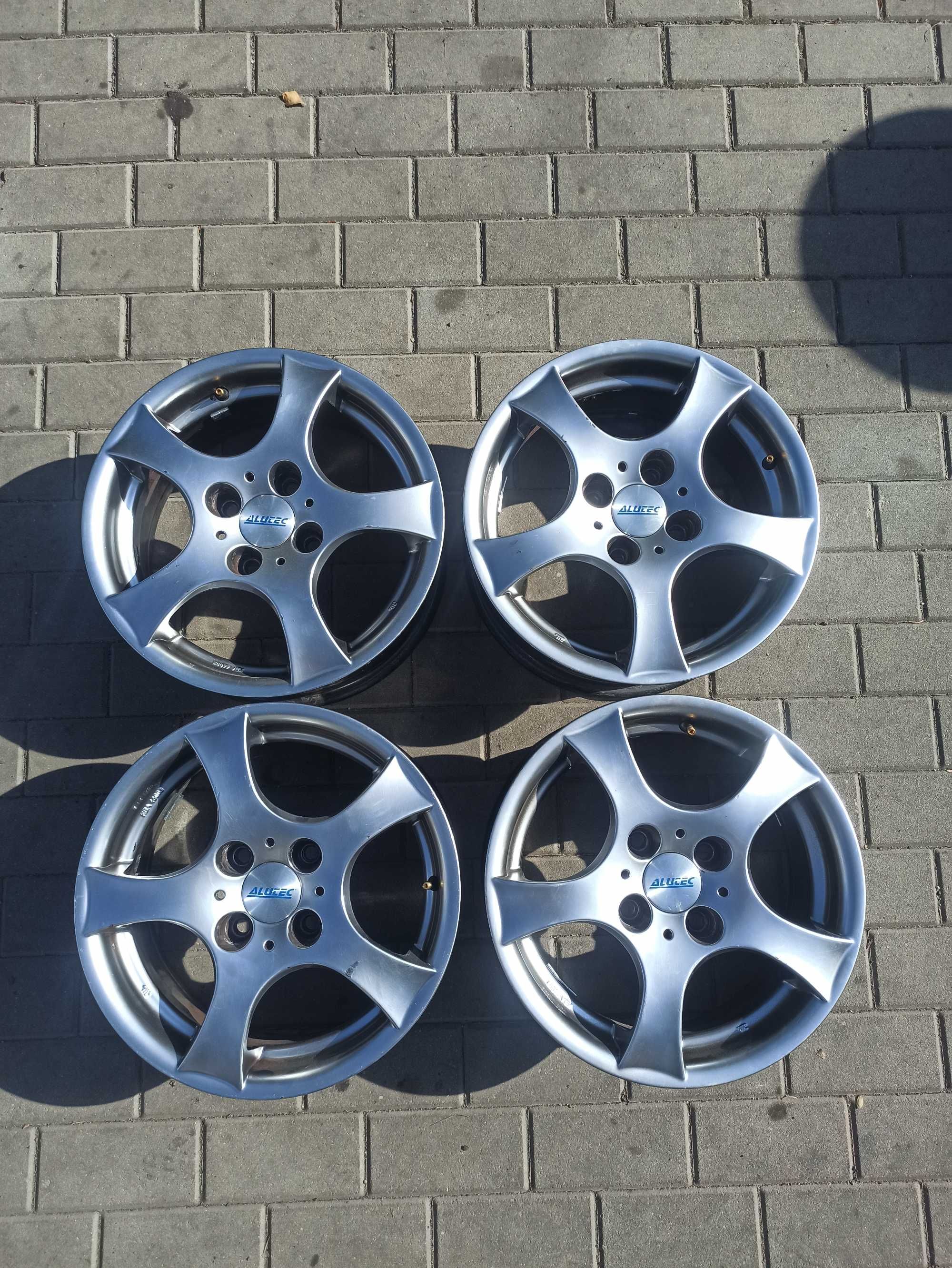 Felgi aluminiowe 15" Cali 4x108 Audi 80 *ALUTEC*