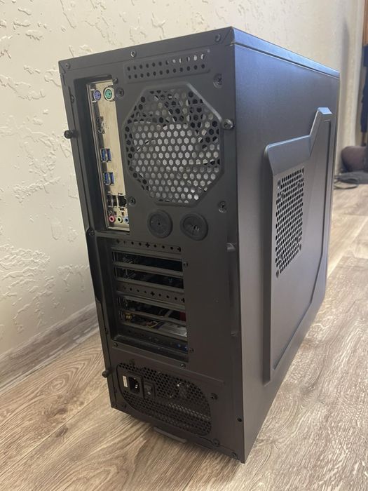 Процесор Intel core i5 8600k