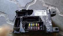 Caixa de fusiveis opel corsa d