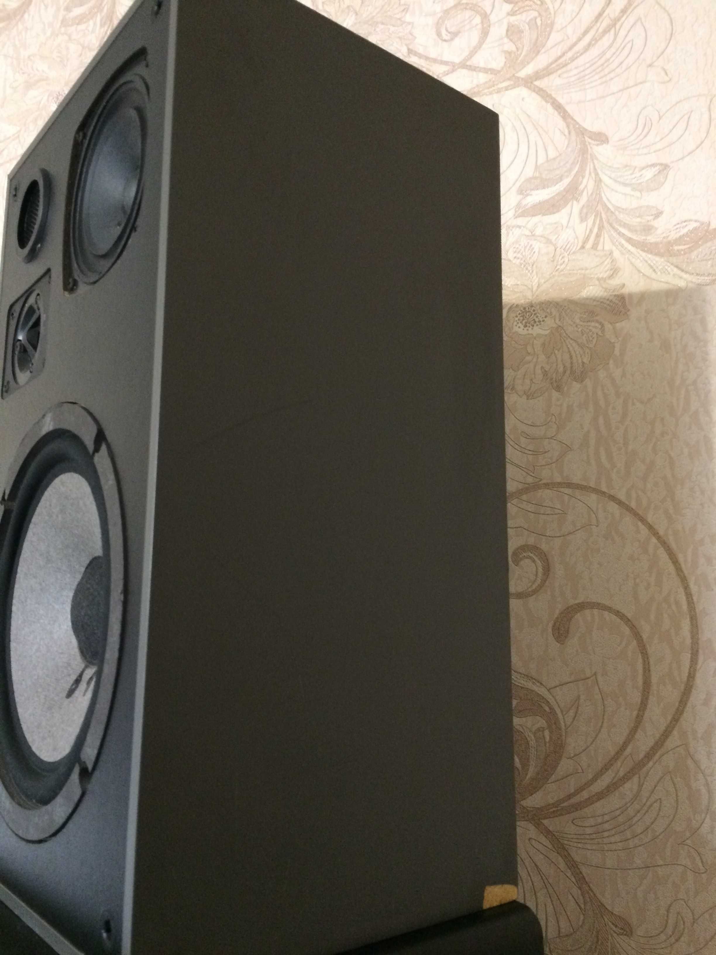 Колонки Hans G. Hennel hi-fi topmaster 60/90W 4Ом винтаж type e801