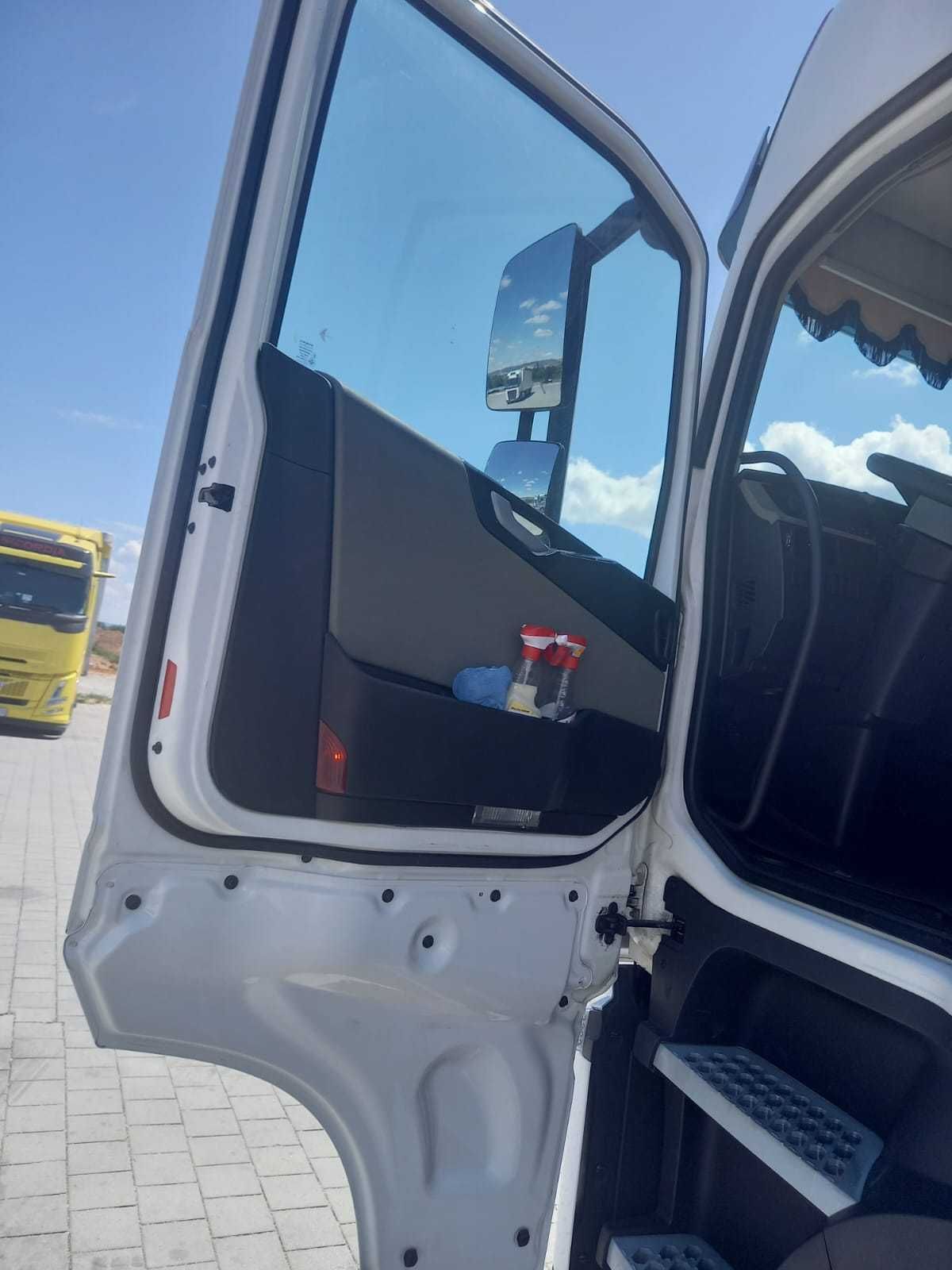 VOLVO FH500, tandem przejazdowy zabudowa Wecon 120 m3, zestaw