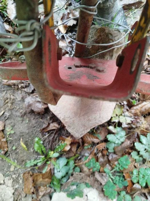 Плужок для підгортання