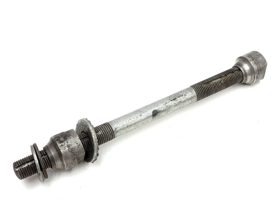 Oś tylna do rowerów Romet Universal ZZR 15,5 cm PRL