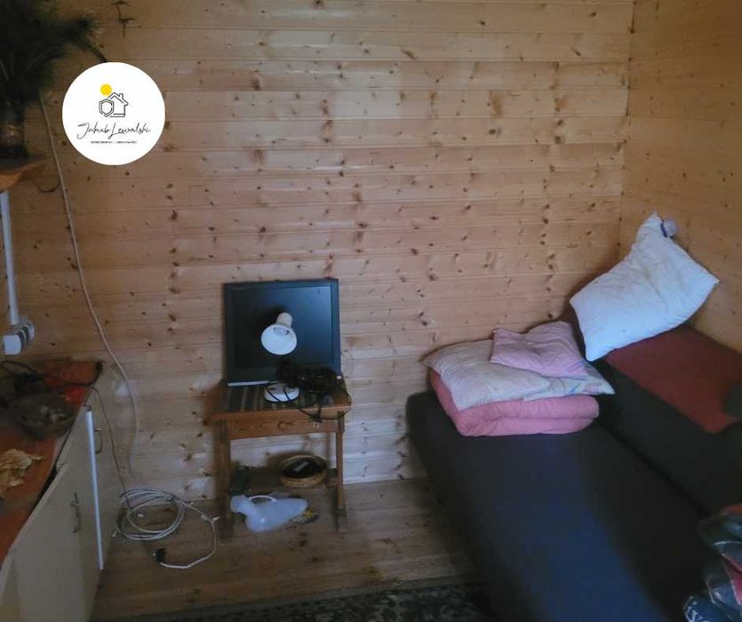 Wyjątkowa działka z domkiem i stawem – Ryczołek