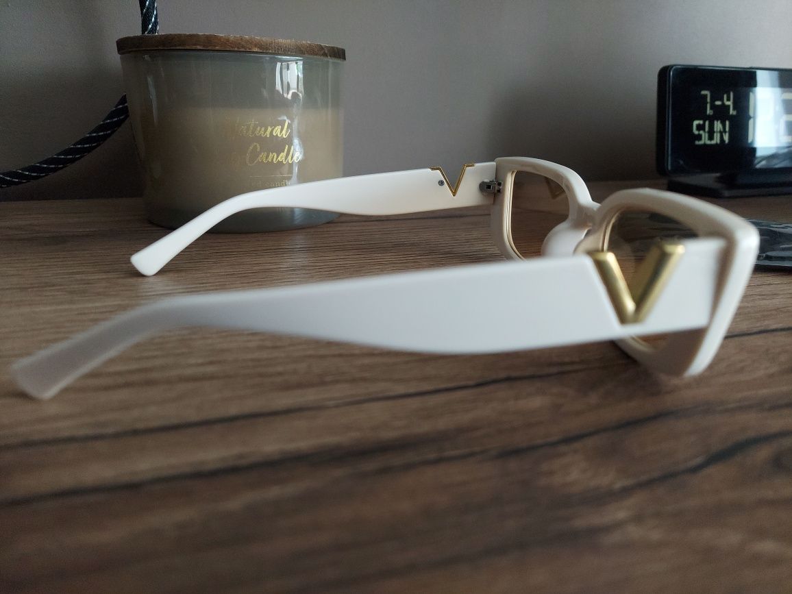 Okulary przeciwsłoneczne prostokątne białe vintage