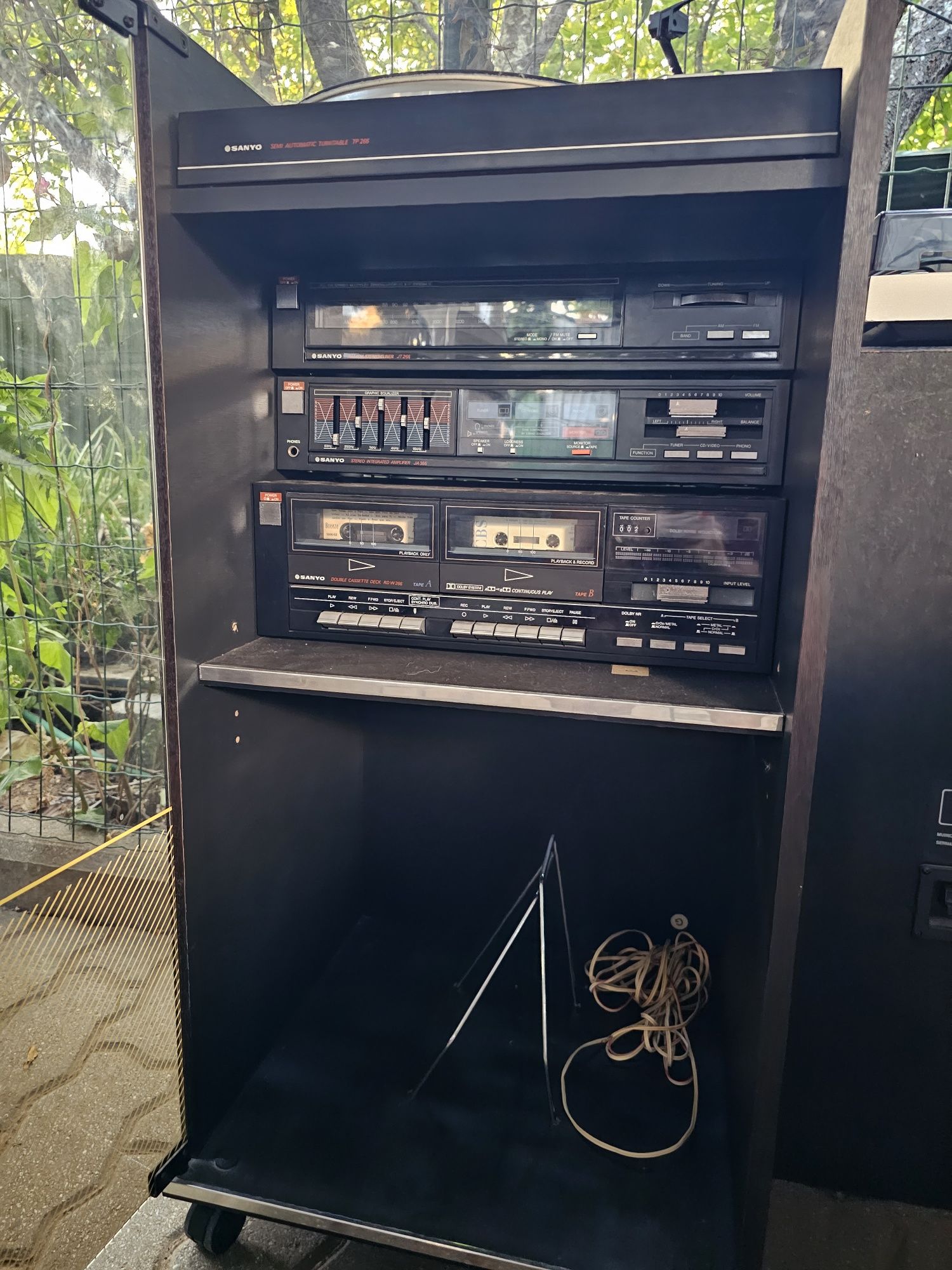 Rádio antigo Sanyo