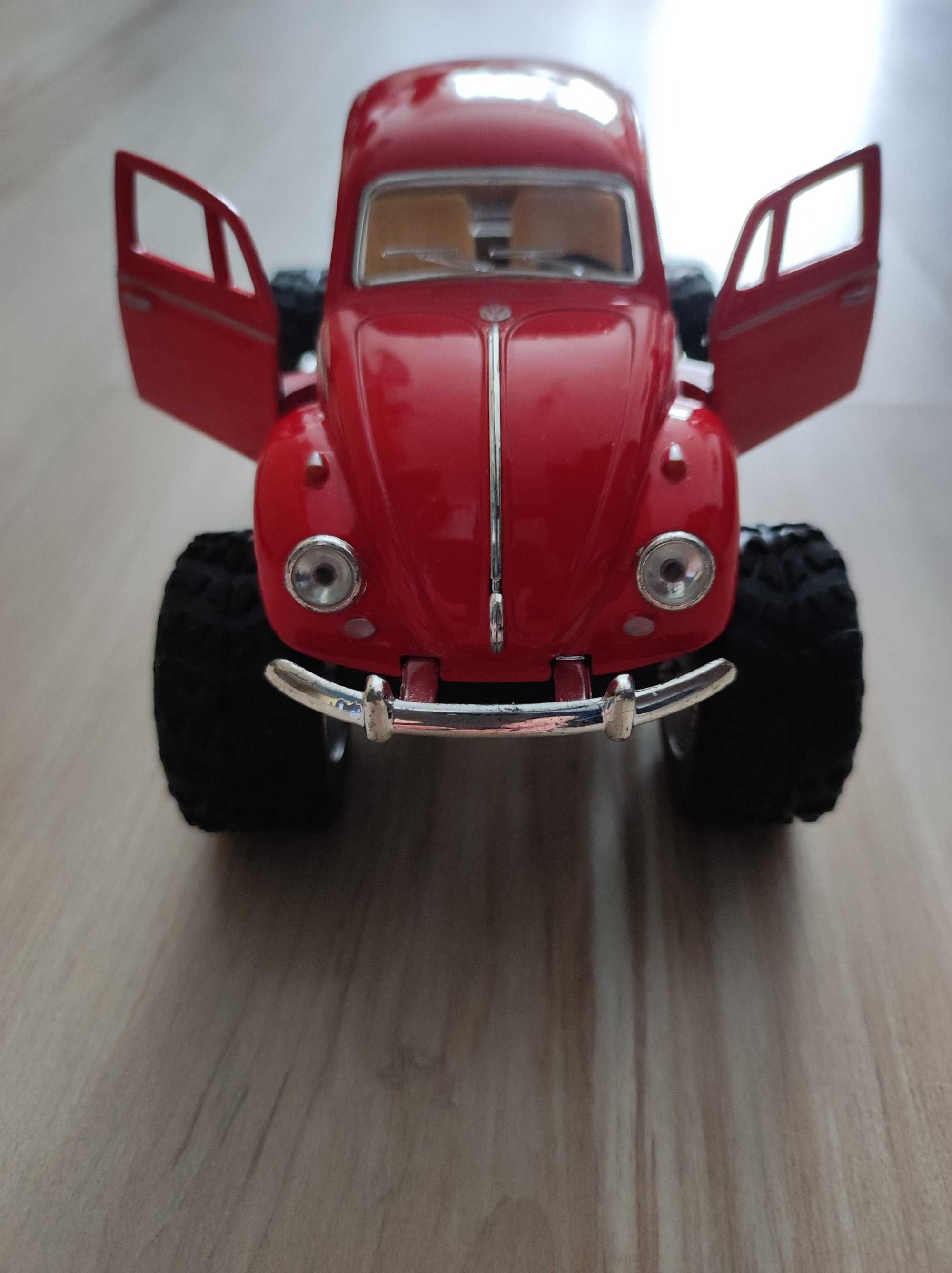 Resorak Volkswagen Beetle z napędem pull-back