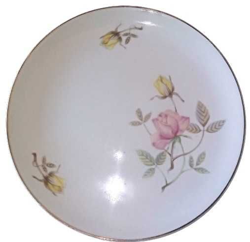 Artibus-Caixa Pavão, Chávenas, Pratos Rosa e Perdiz e Frasco-Porcelana