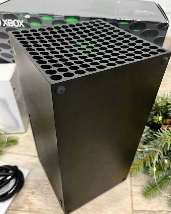 Приставка Xbox Series X 1tb 4K (Стан 5/5) + 2 Гри