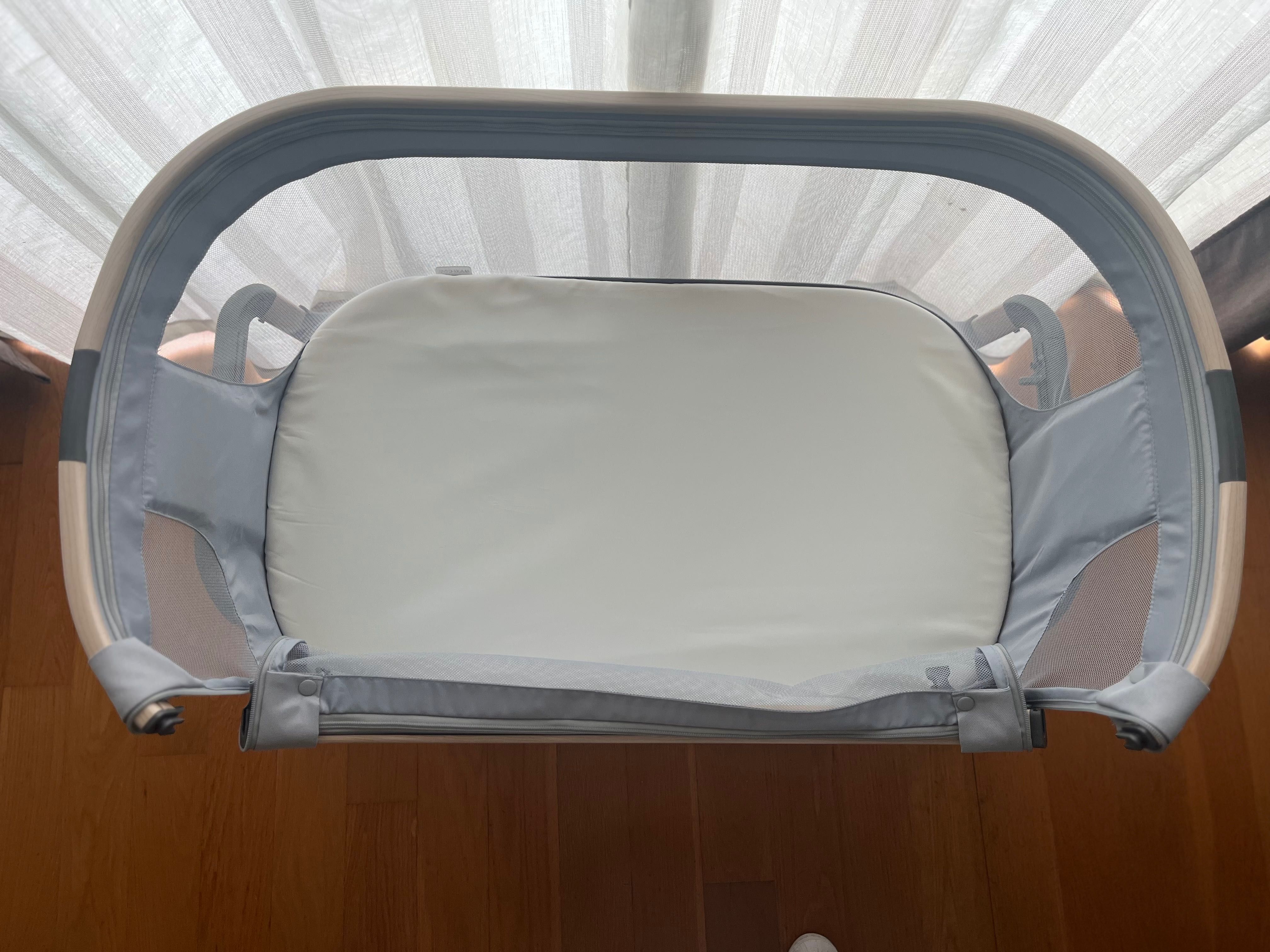 Berço Maxi-Cosi Iora Air - Como Novo