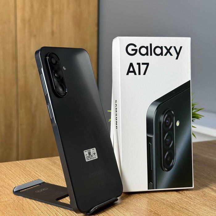 НОВИЙ Мобільний телефон Samsung Galaxy A17 4/128GB Смартфон