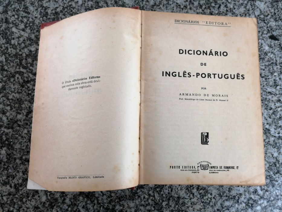 Dicionários Porto Editora