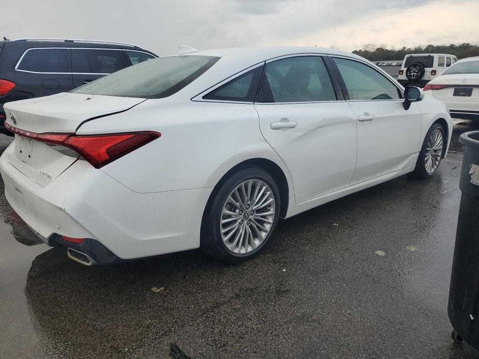 Toyota Avalon Limited 2021