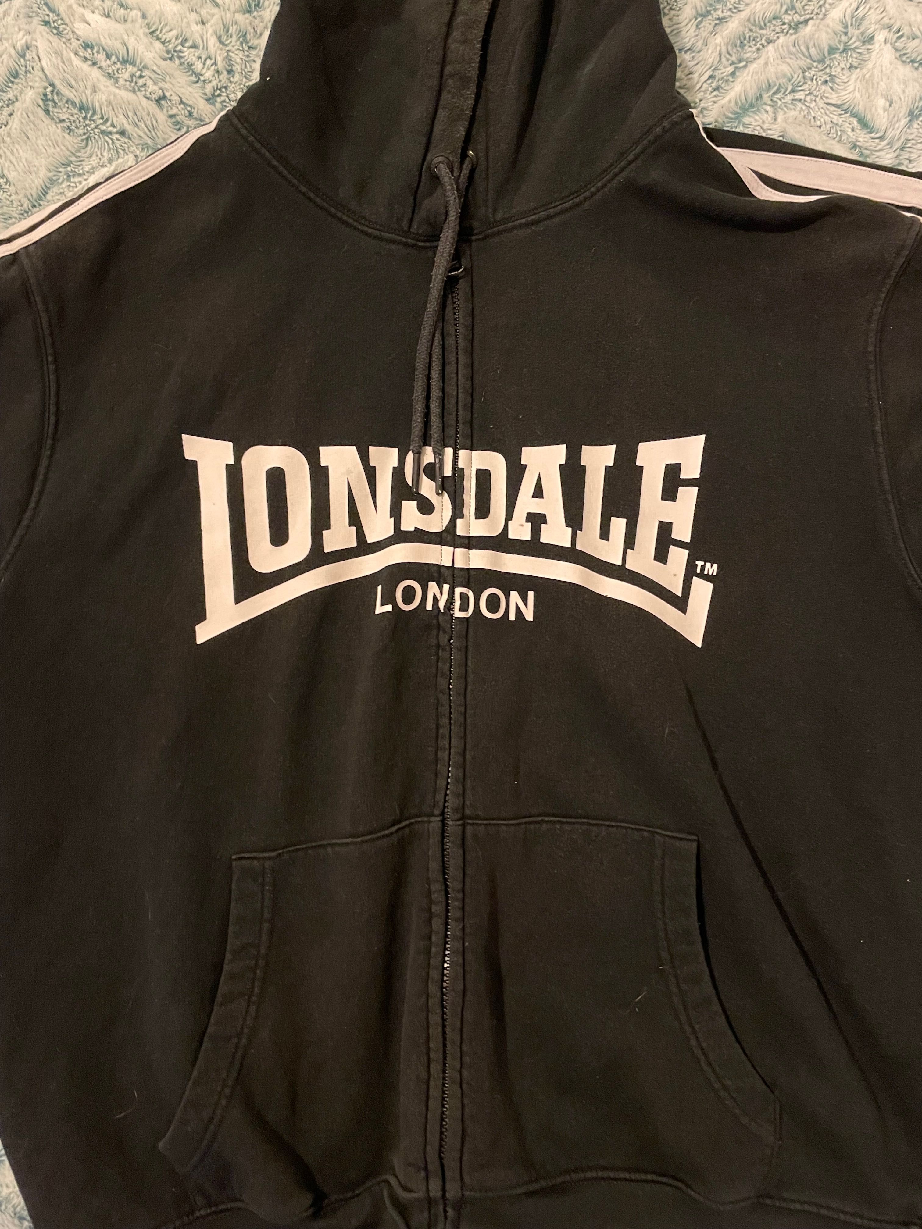 Casaco preto Lonsdale