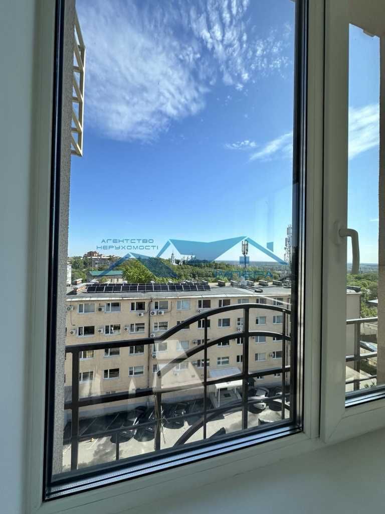 Продаж 2-к квартири в елітній новобудові "Victory Club House", центр