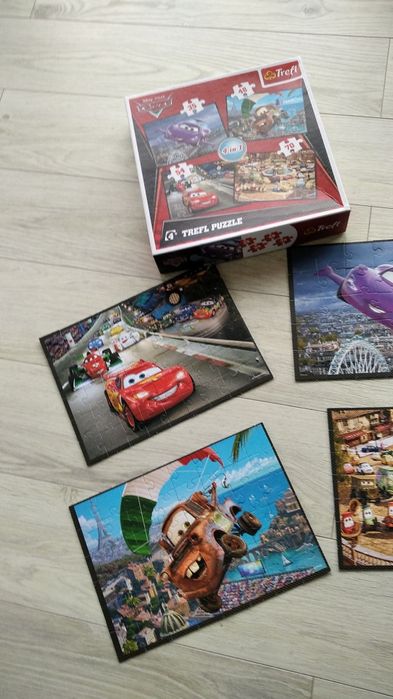 Cztery układanki cars McQueen 4w1 puzzle