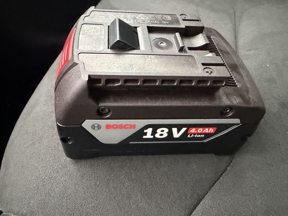 Bateria Bosch nova para venda