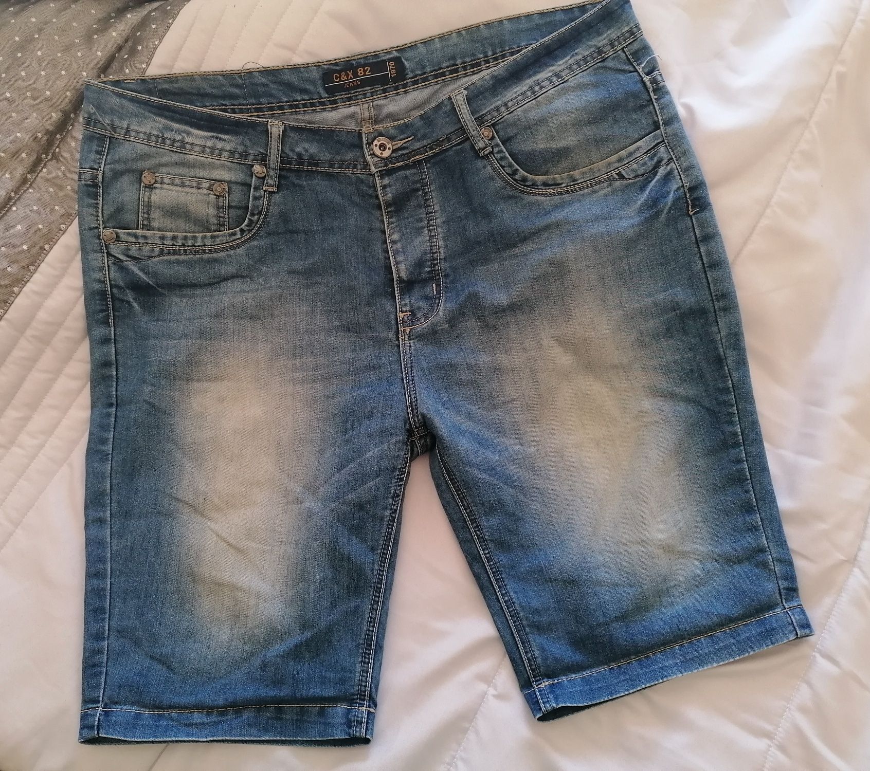 Bermudas de Ganga C&X 82 - Tamanho 48/50