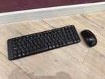 Комплект клвіатури та миші Logitech MK220 Wireless