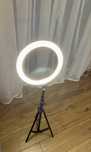 Lampa ledowa ze statywem