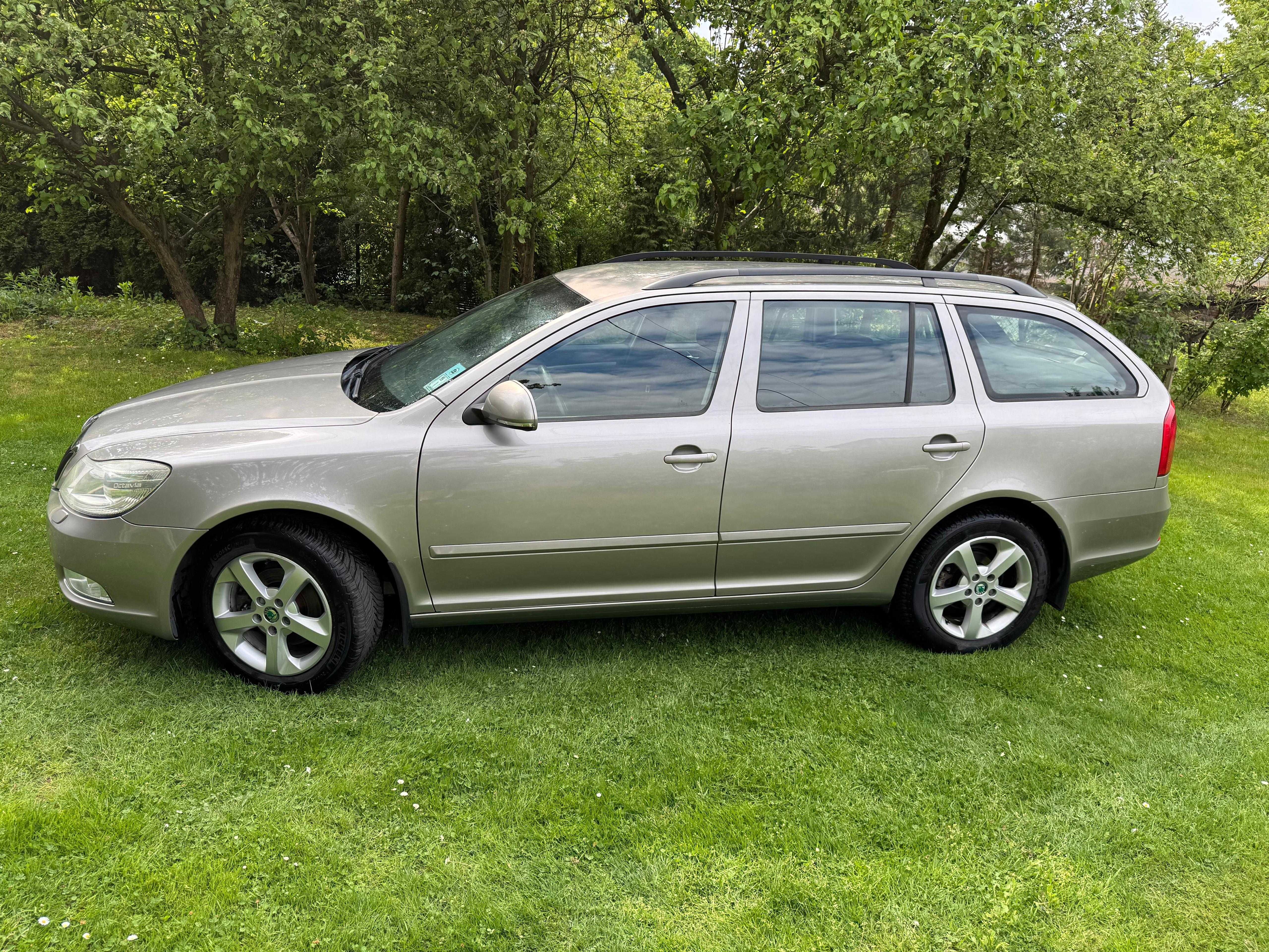 Skoda Octavia II FL Kombi 2009r 1.9 TDI 105 KM 285 tyś km FV23%