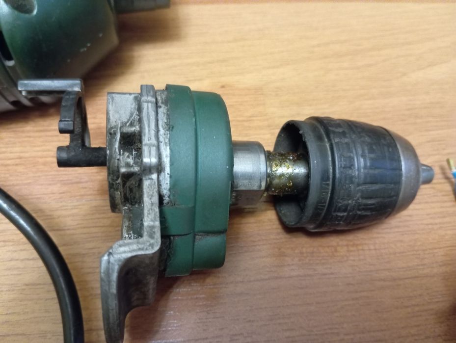 Запчасти к дрели бош