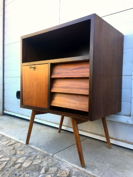 Bar olaio vintage 70comp X 46prof X 90alt.