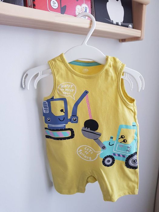 Zestaw rampersów F&F - 62 (do 3 miesięcy) dla chłopca w koparki