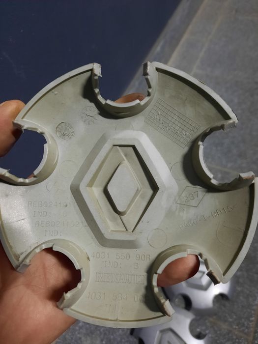 Оригінальні ковпаки Рено